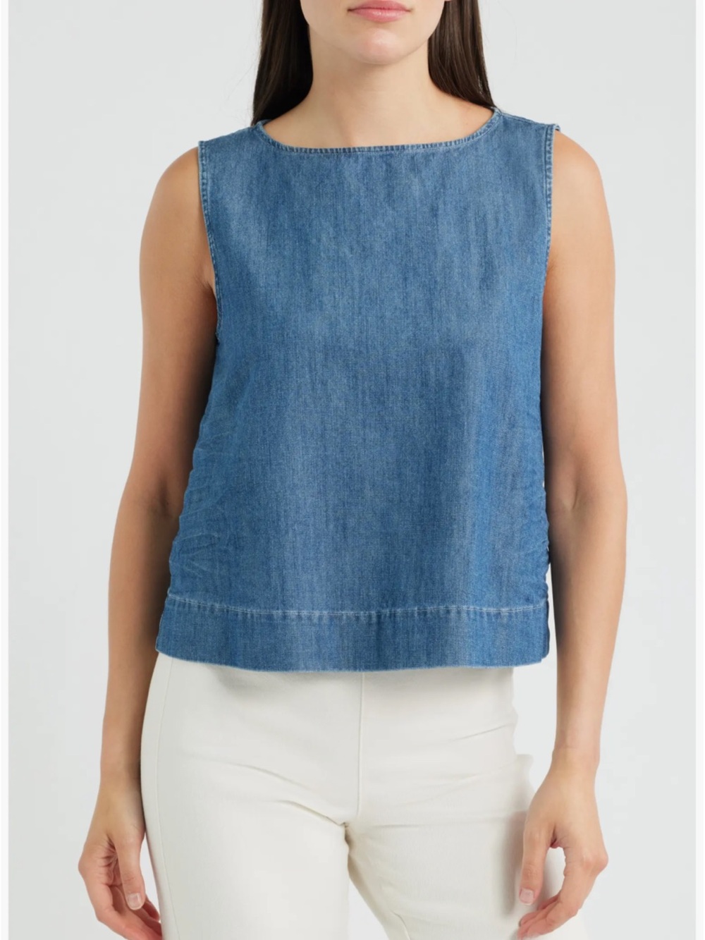 NWTπ·Frank & Eileen Blue Denim Sleeveless Shell with Buttons on the Back